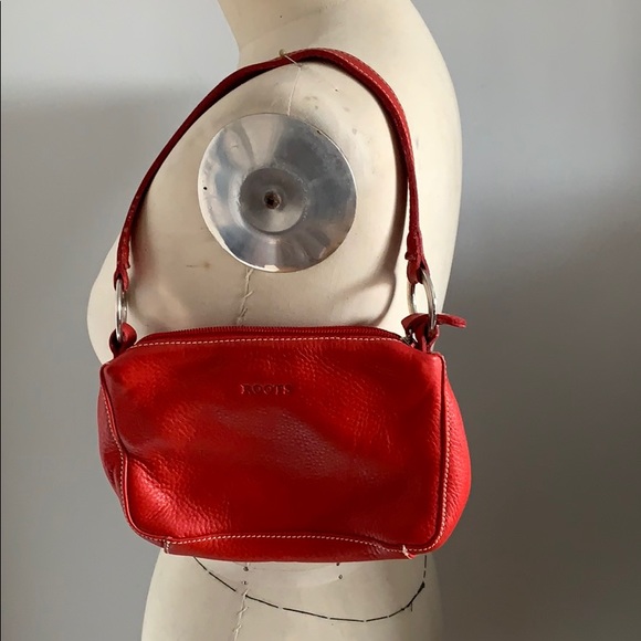 Roots mini purse
